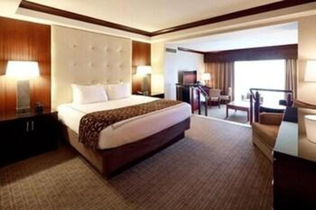 Ameristar Casino Resort And Spa Saint Charles Extérieur photo