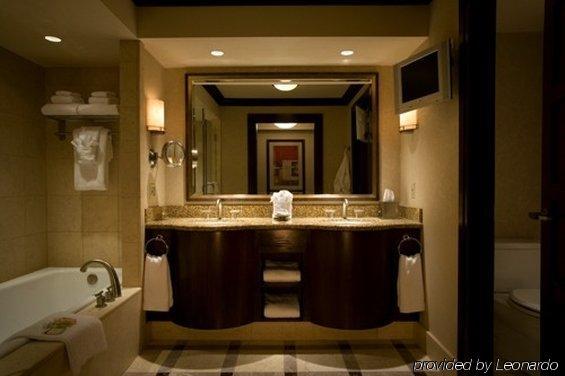 Ameristar Casino Resort And Spa Saint Charles Chambre photo